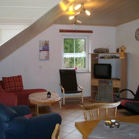 Ferienwohnung Mastiaux Mirbach Bagian luar foto