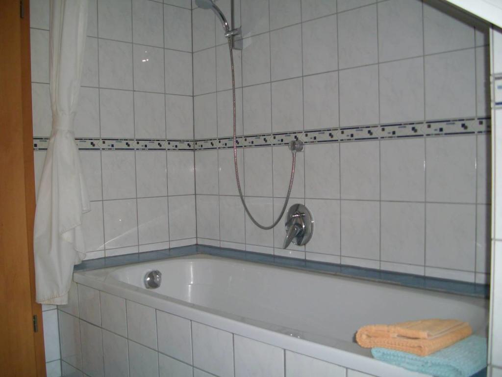 Ferienwohnung Mastiaux Mirbach Bagian luar foto